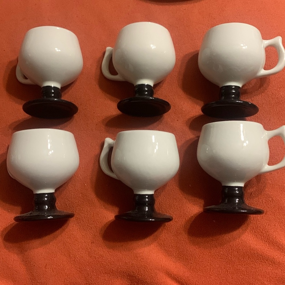 Set of 6 Vintage Caribe Puerto Rico Black & White Footed Pedestal Espresso Mugs